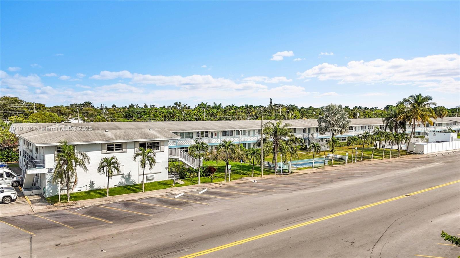 801 Atlantic Shores Blvd #203