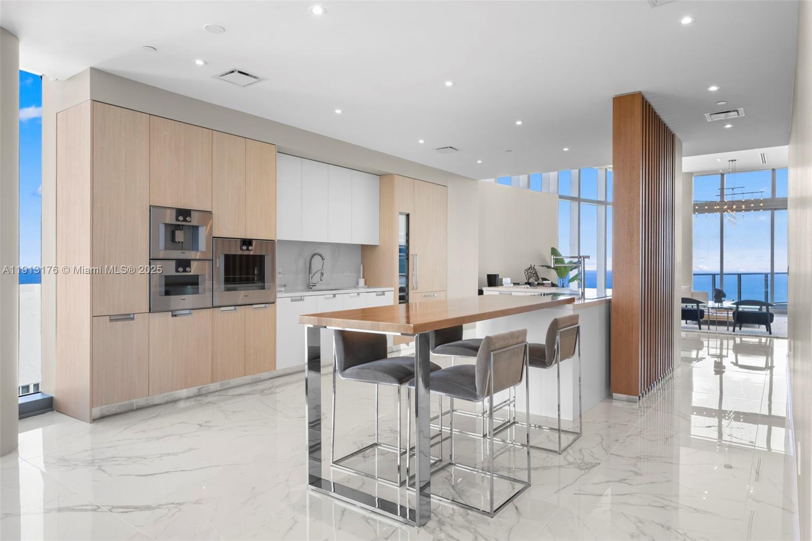 15701 Collins Ave #4701 Sunny Isles Beach, FL 33160