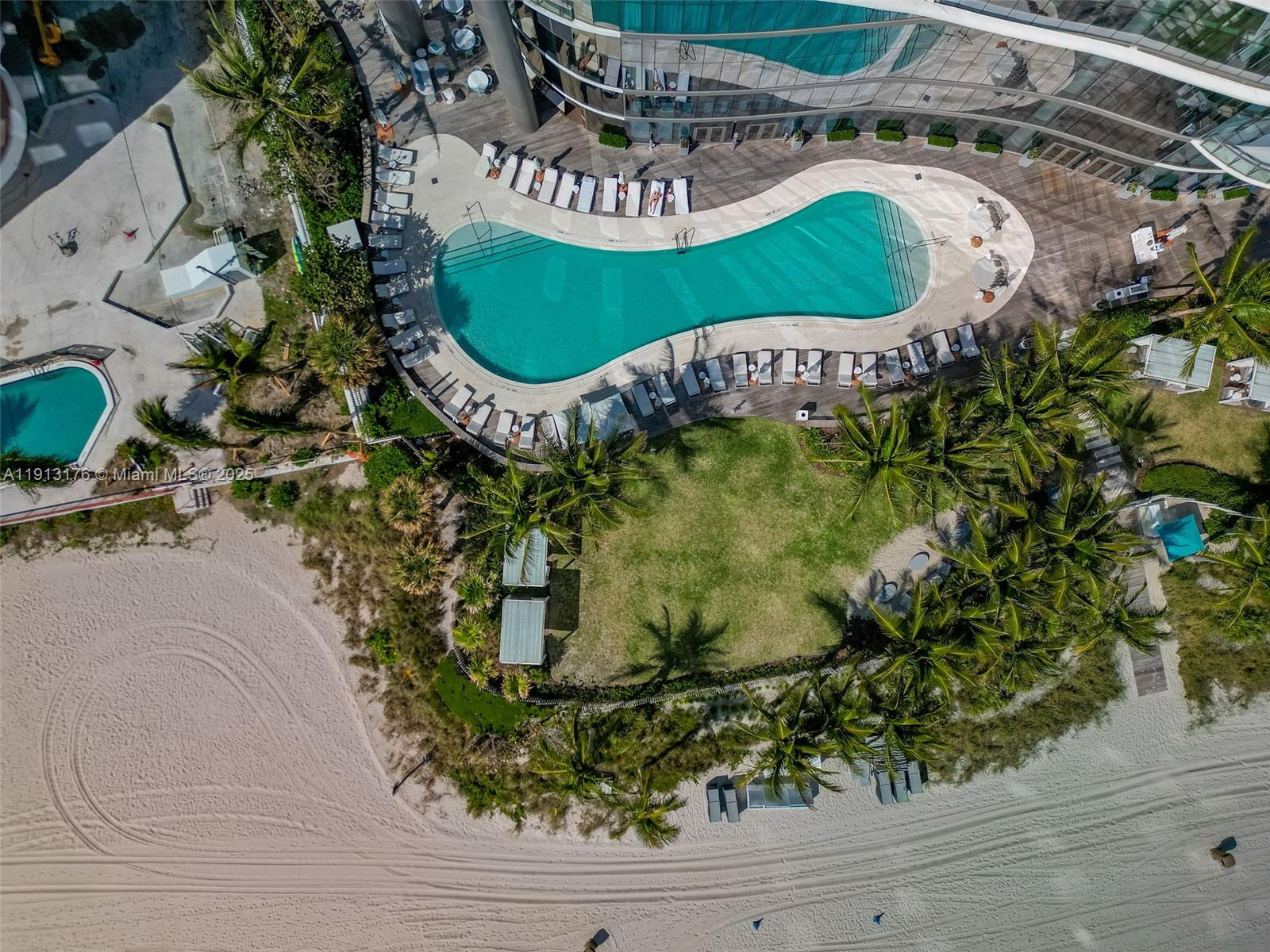 15701 Collins Ave #4701 Sunny Isles Beach, FL 33160