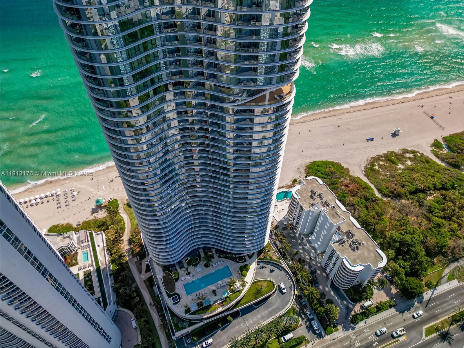 15701 Collins Ave #4701 Sunny Isles Beach, FL 33160
