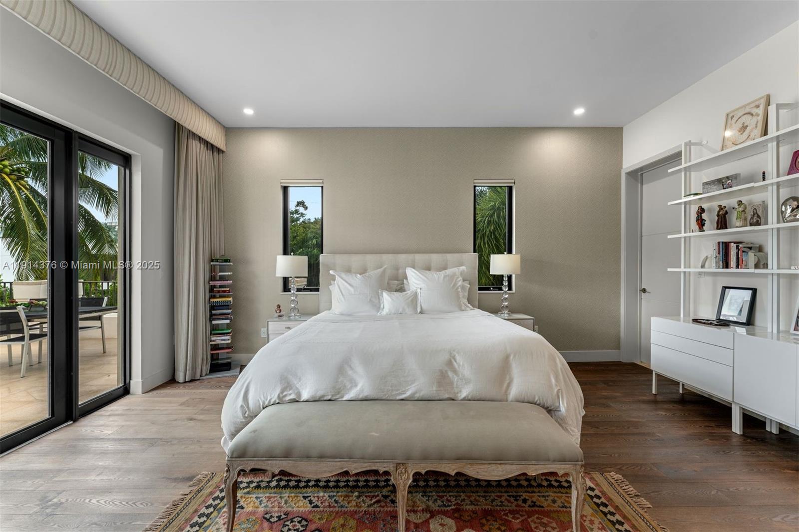 320 Atlantic Rd Key Biscayne, FL 33149