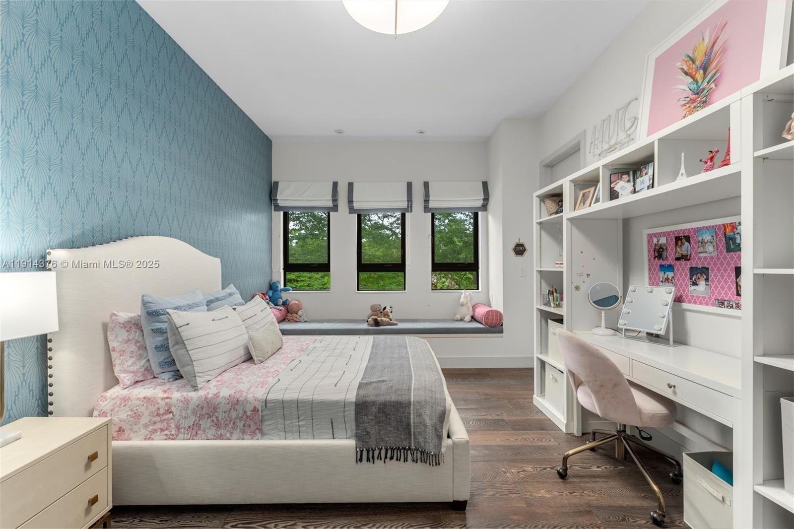 320 Atlantic Rd Key Biscayne, FL 33149