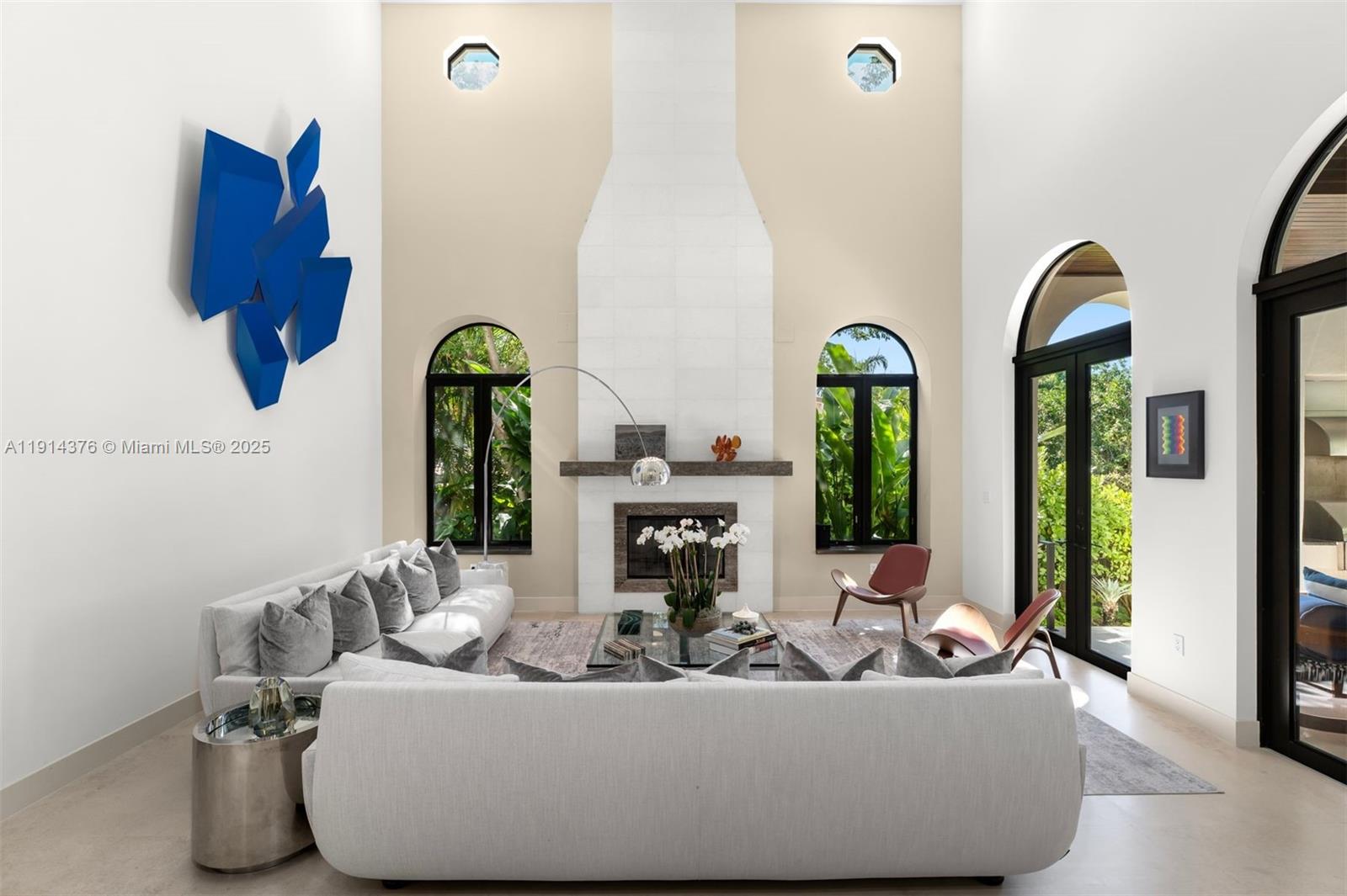 320 Atlantic Rd Key Biscayne, FL 33149