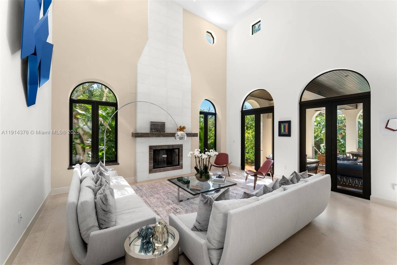 320 Atlantic Rd Key Biscayne, FL 33149