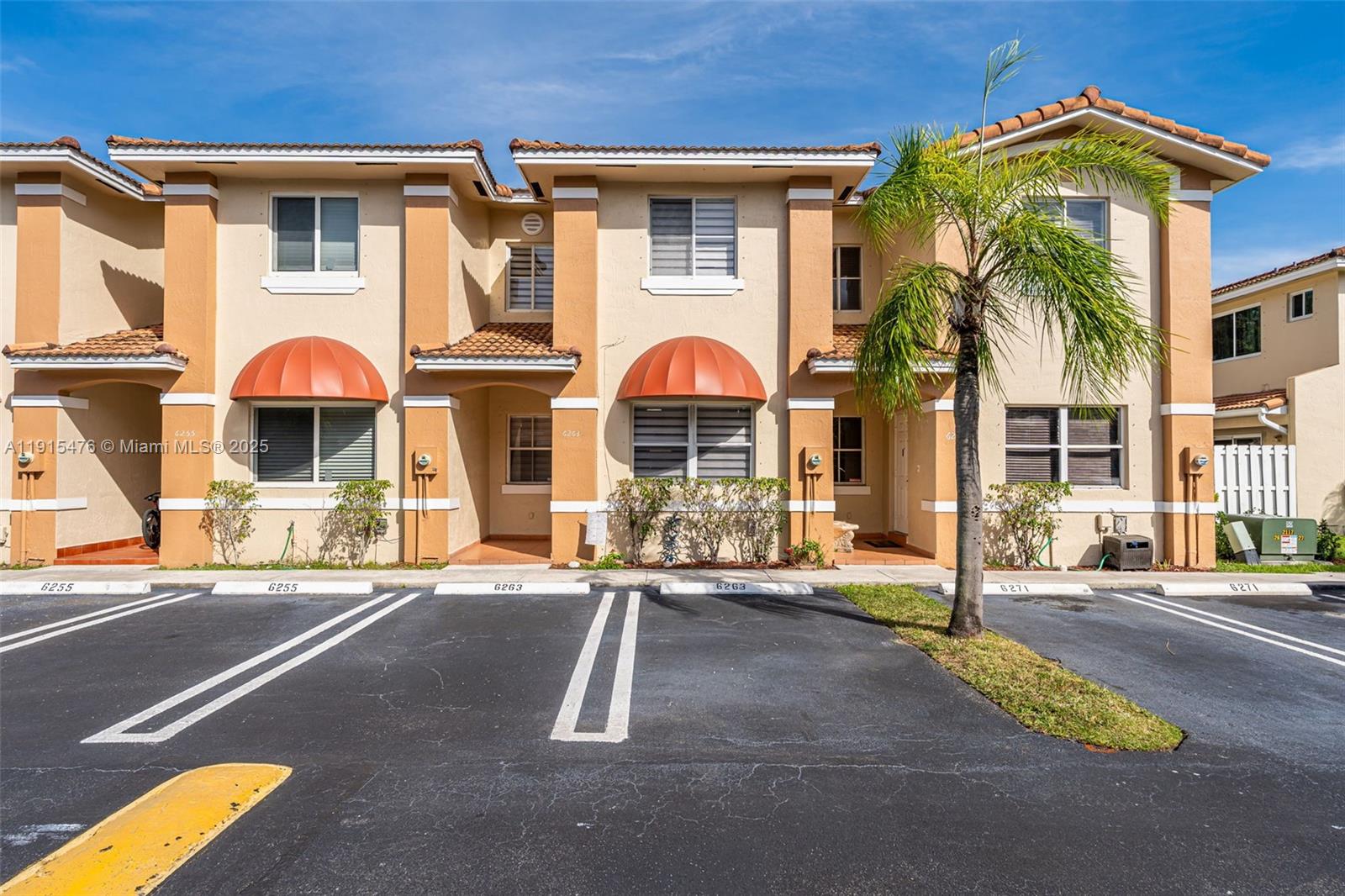 6263 SW 139th Ave Miami, FL 33183