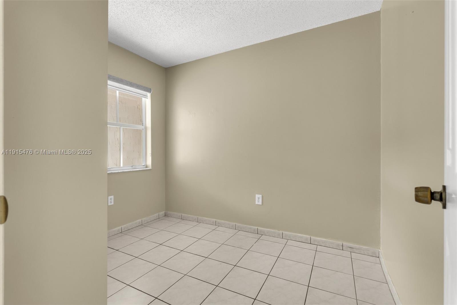 6263 SW 139th Ave Miami, FL 33183