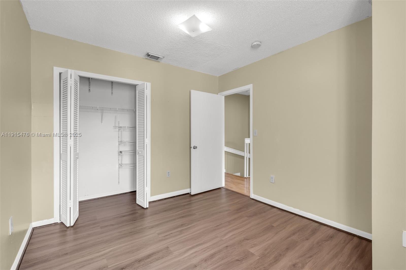 6263 SW 139th Ave Miami, FL 33183