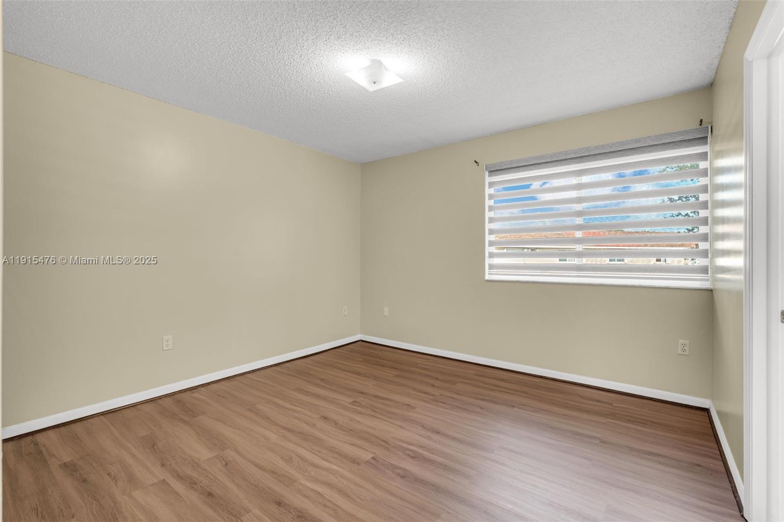 6263 SW 139th Ave Miami, FL 33183