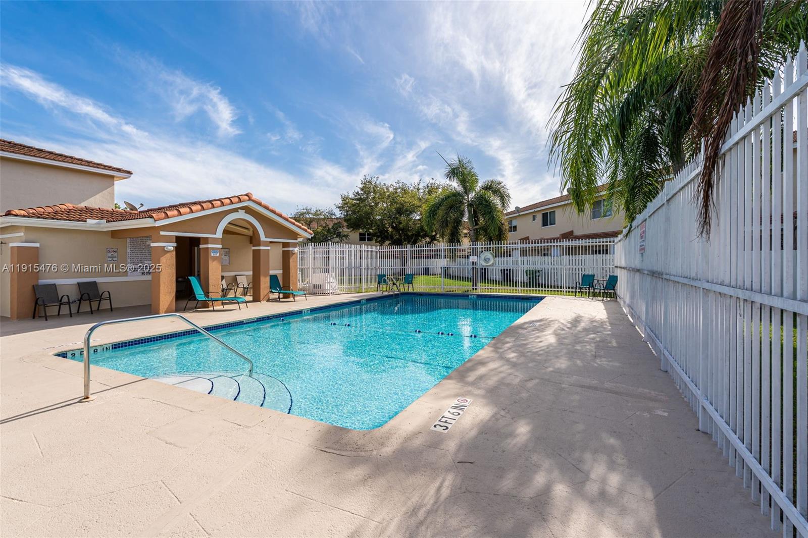 6263 SW 139th Ave Miami, FL 33183