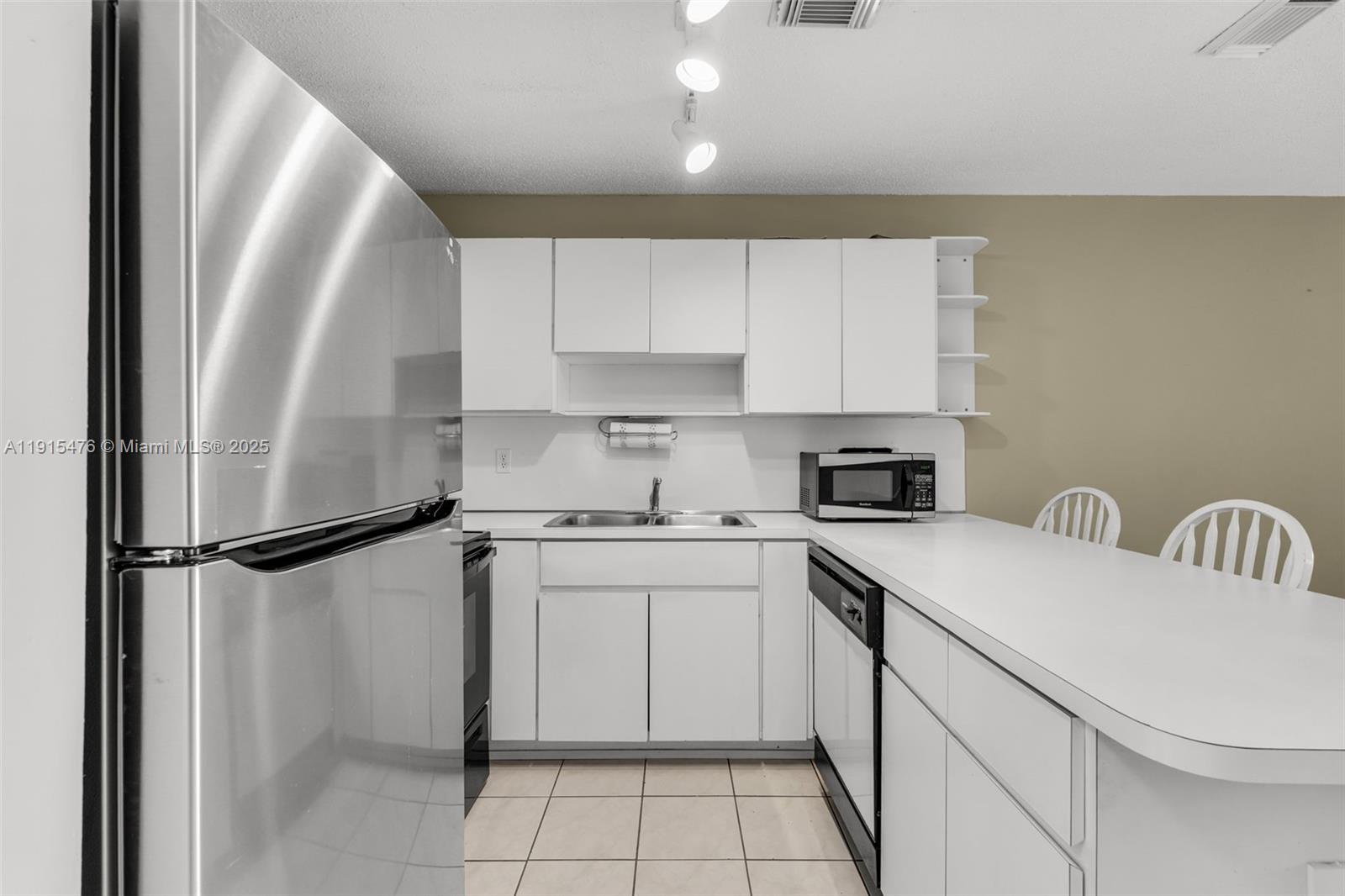 6263 SW 139th Ave Miami, FL 33183