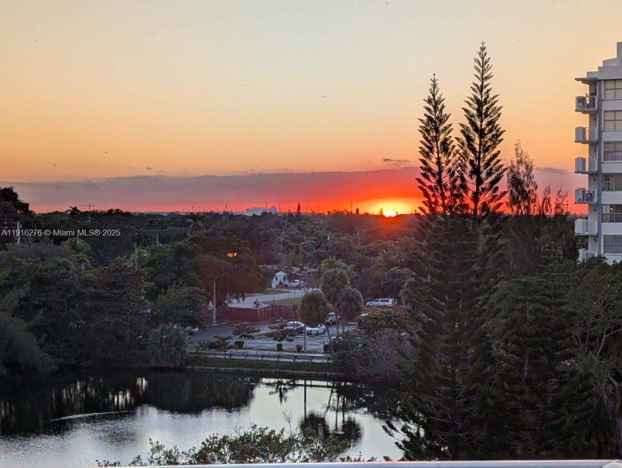 1300 NE Miami Gdns Dr #613E