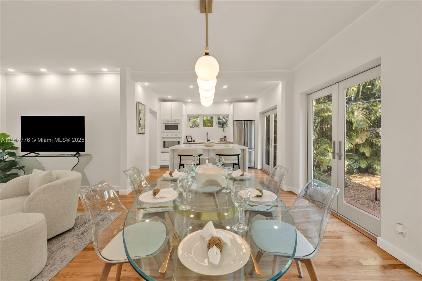 811 NE 71st St Miami, FL 33138