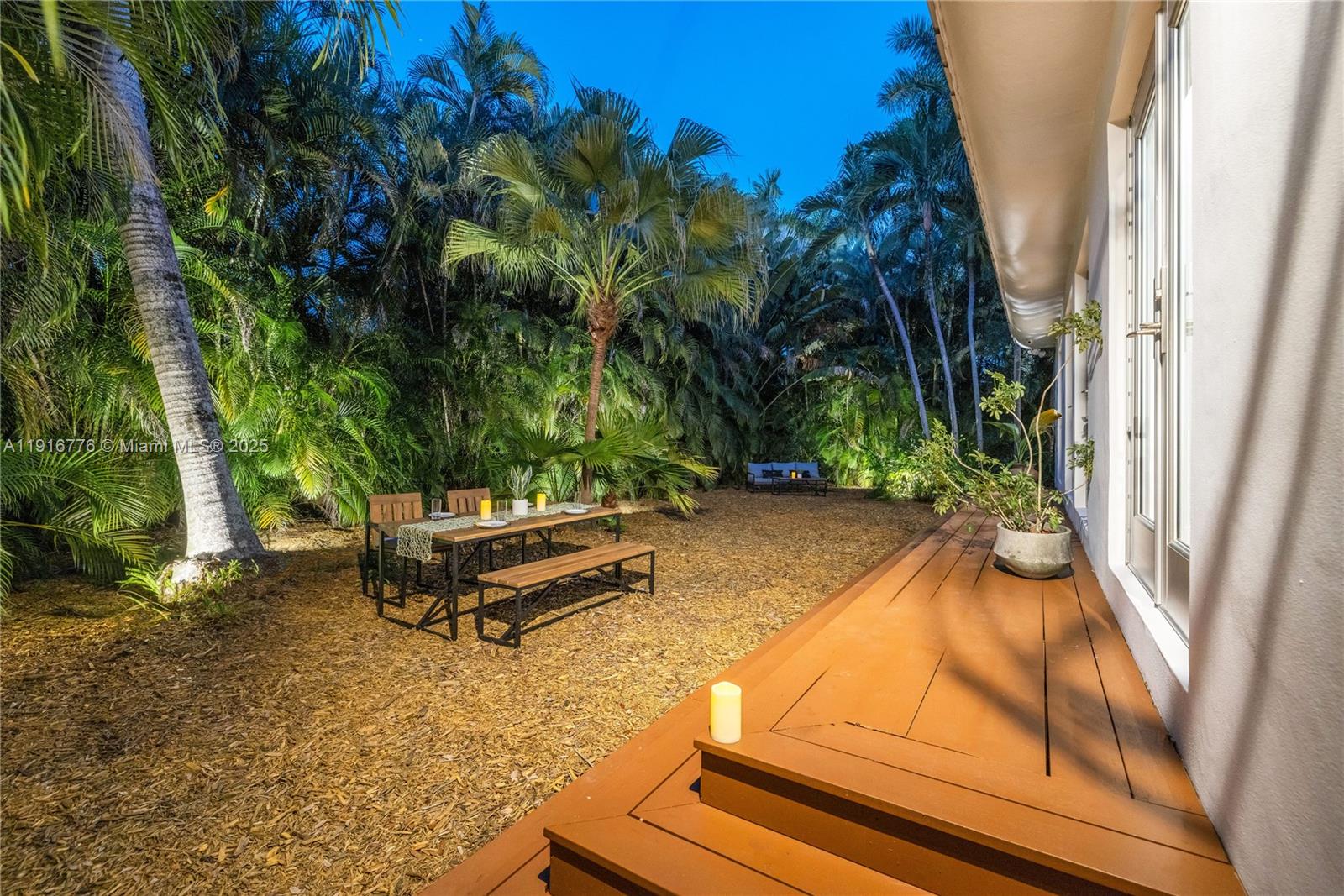 811 NE 71st St Miami, FL 33138