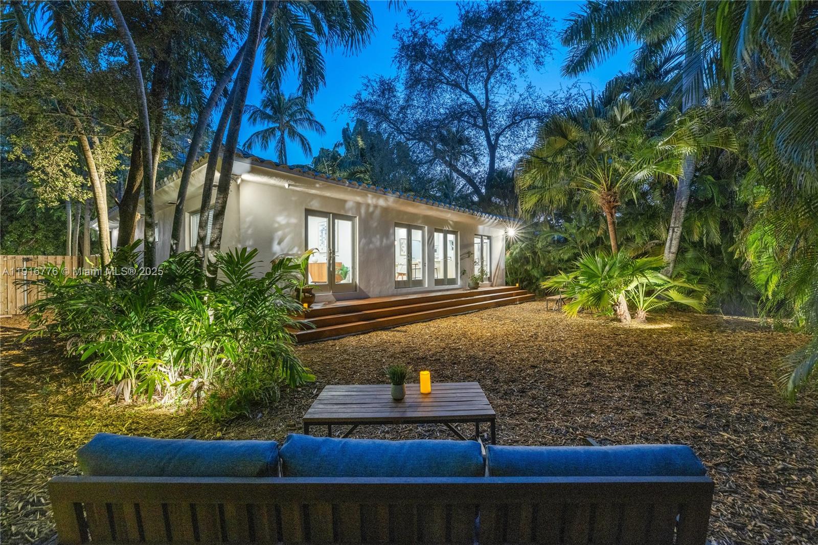 811 NE 71st St Miami, FL 33138