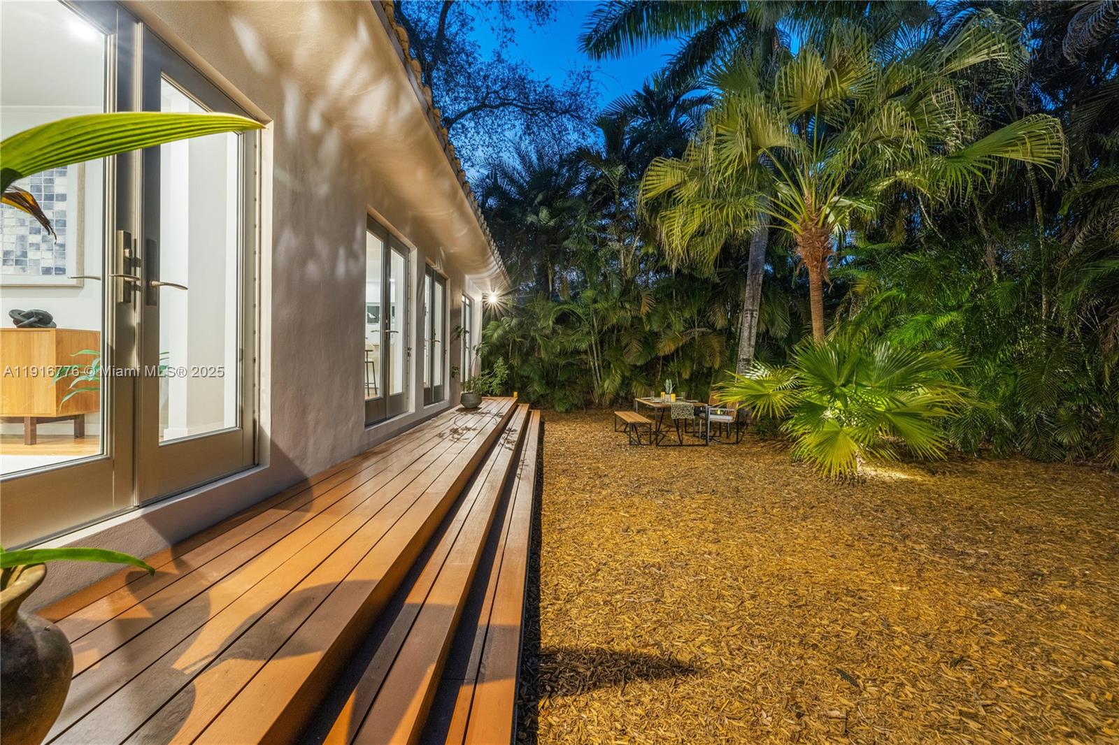 811 NE 71st St Miami, FL 33138