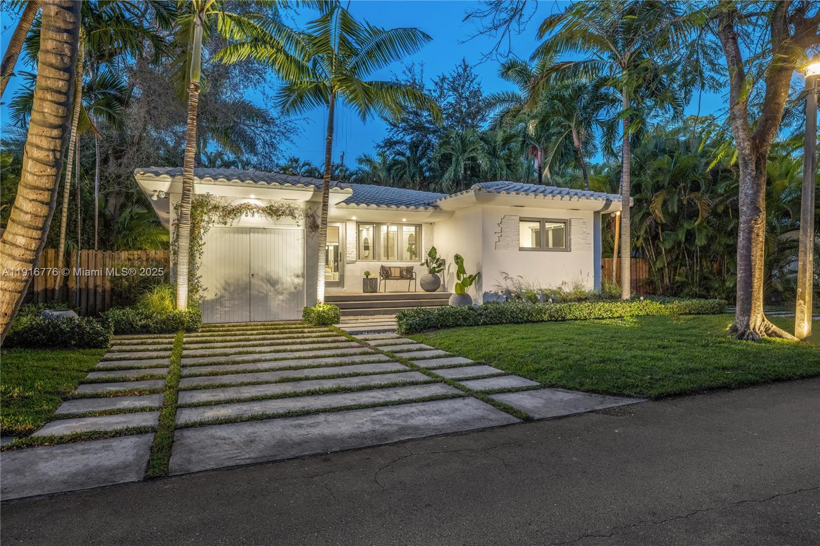 811 NE 71st St Miami, FL 33138