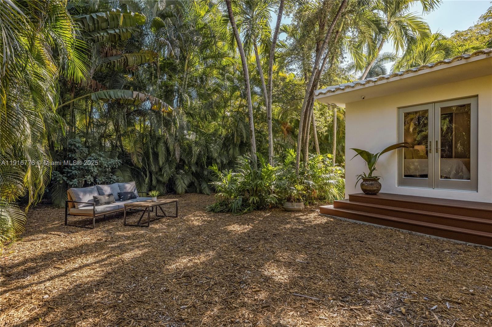 811 NE 71st St Miami, FL 33138