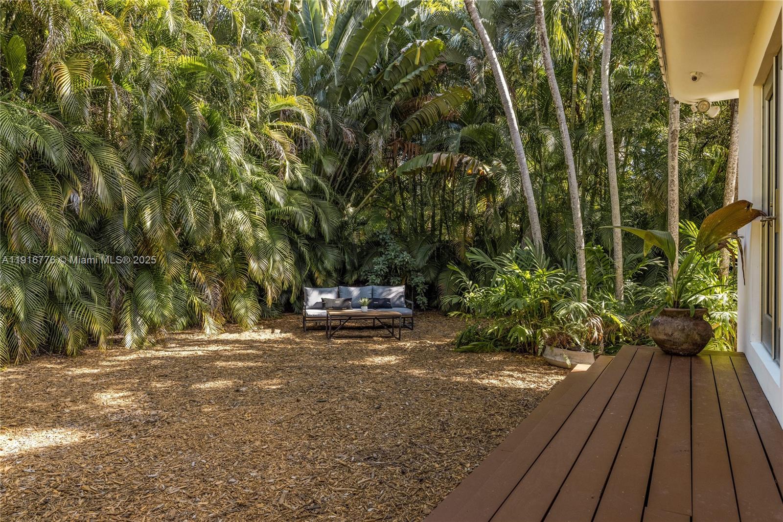 811 NE 71st St Miami, FL 33138