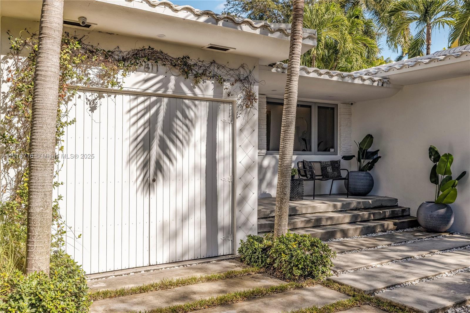 811 NE 71st St Miami, FL 33138