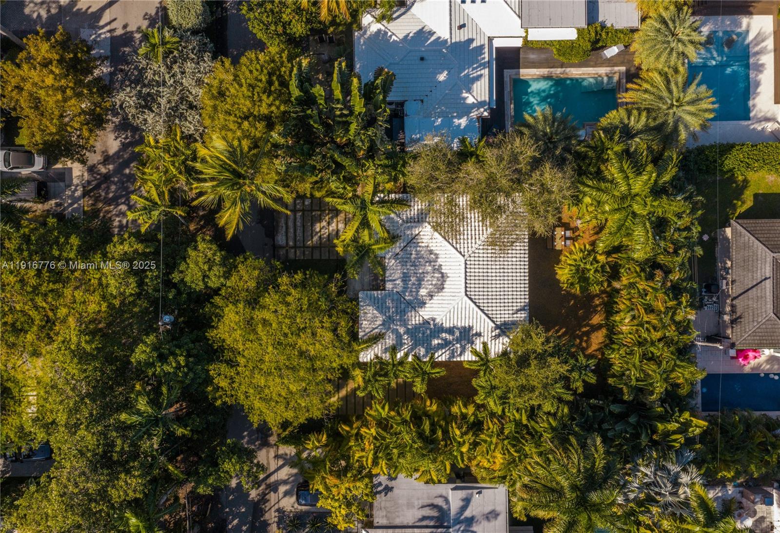 811 NE 71st St Miami, FL 33138