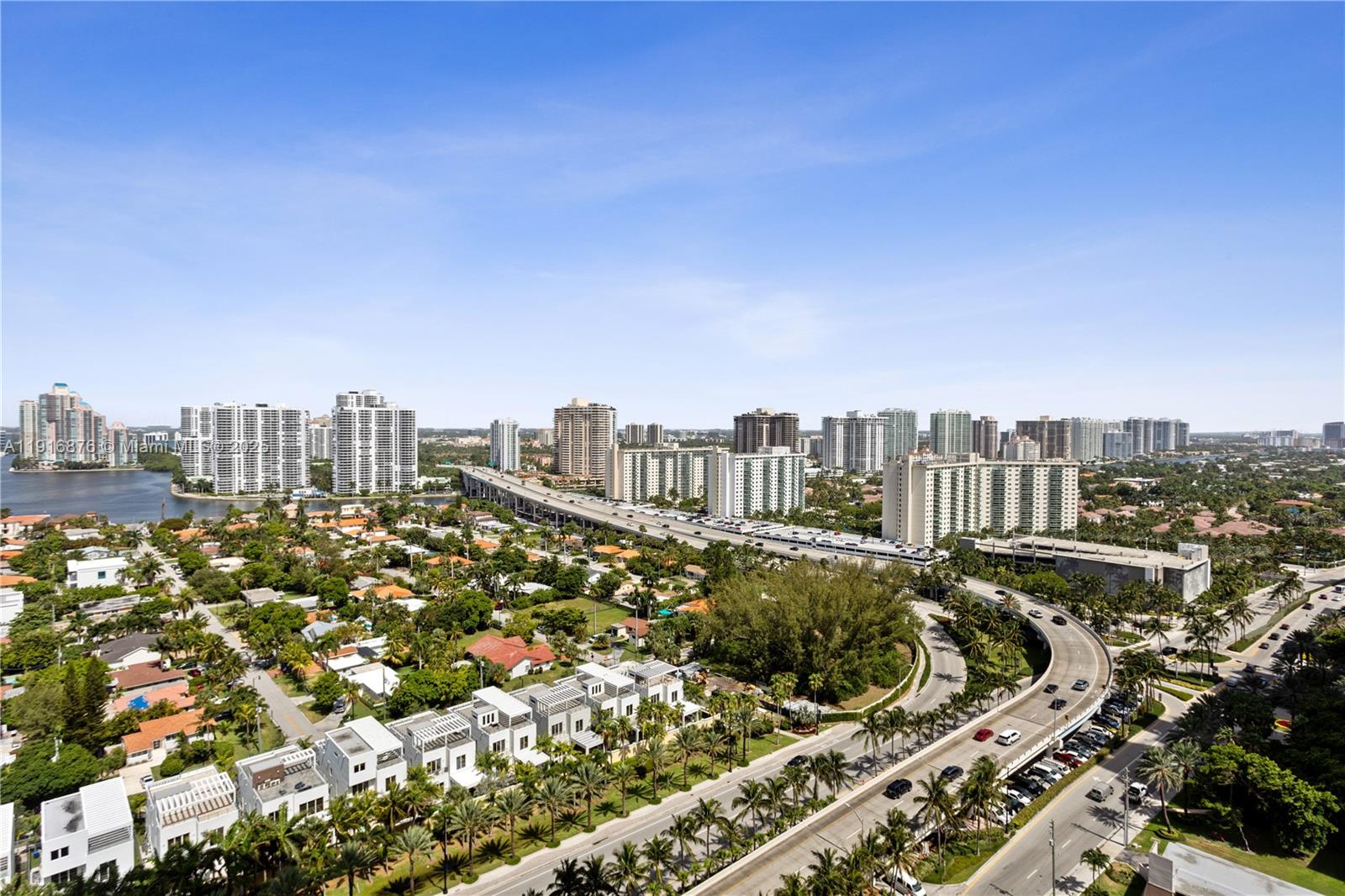 18975 Collins Ave #1905 Sunny Isles Beach, FL 33160