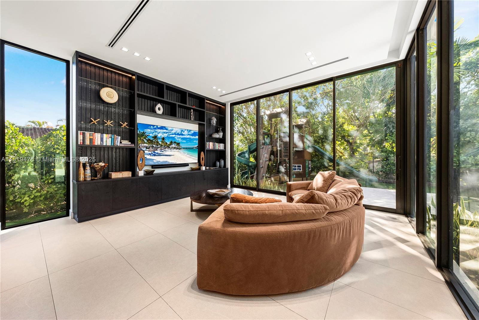 1202 NE 93rd St Miami Shores, FL 33138