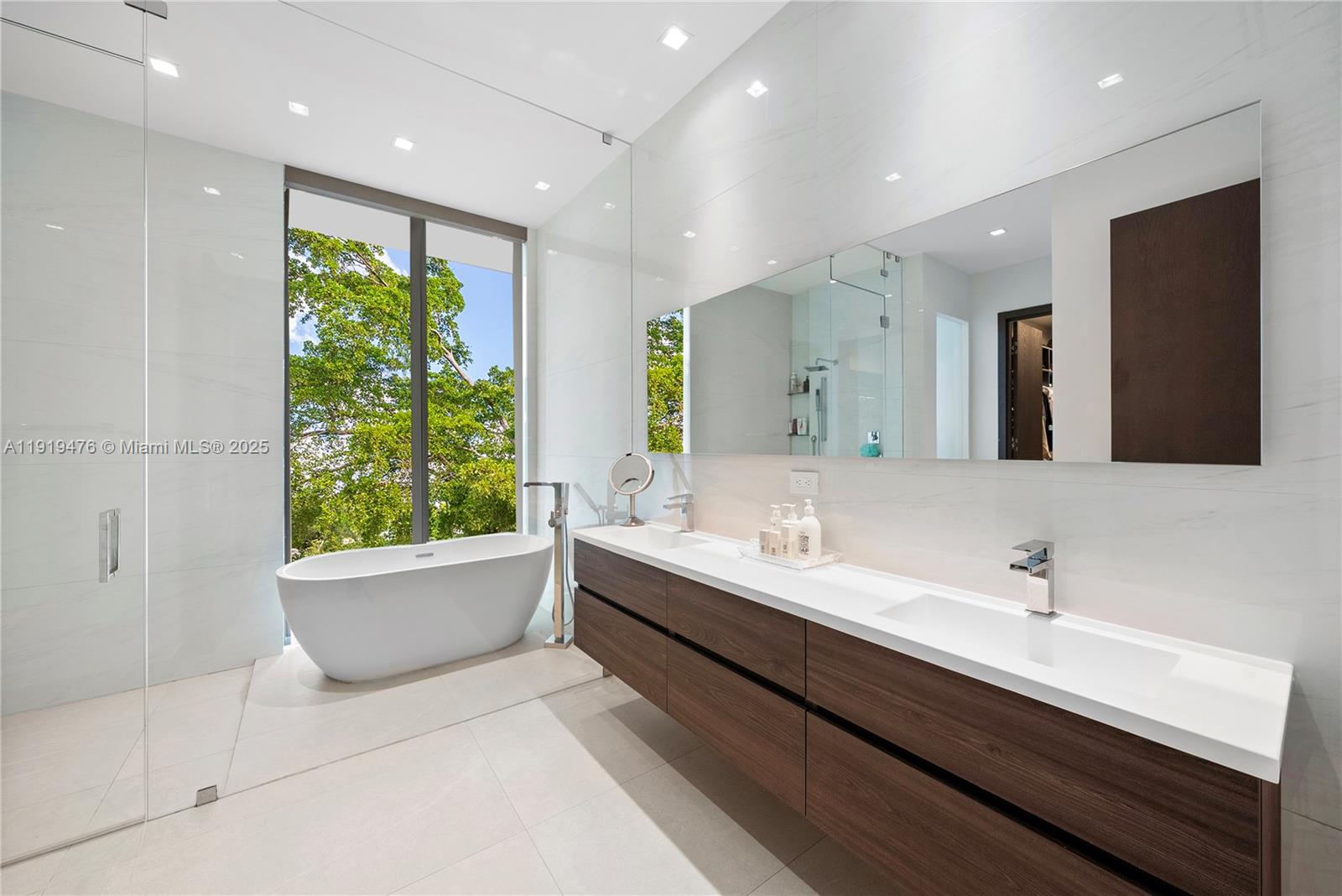 1202 NE 93rd St Miami Shores, FL 33138