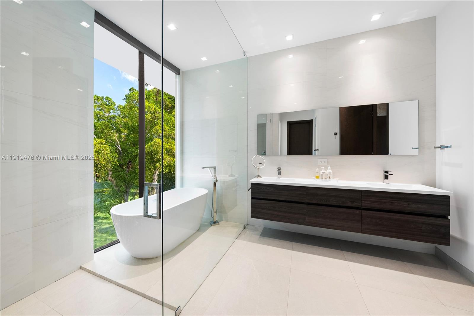 1202 NE 93rd St Miami Shores, FL 33138