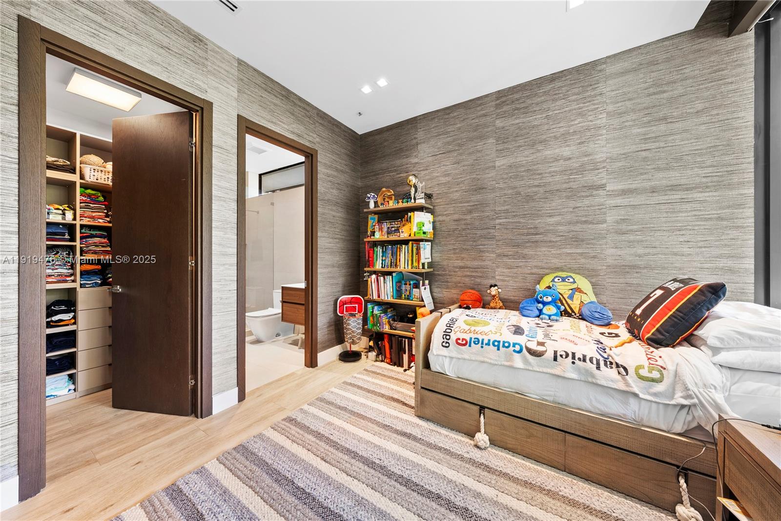 1202 NE 93rd St Miami Shores, FL 33138