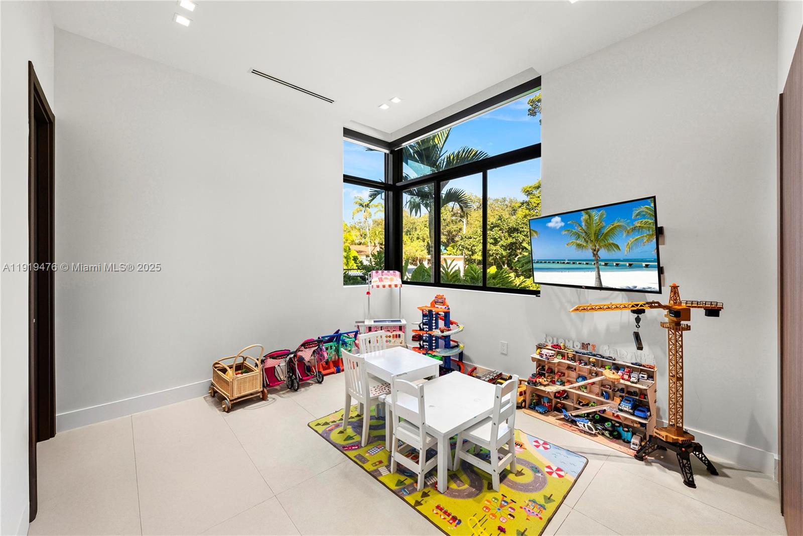 1202 NE 93rd St Miami Shores, FL 33138