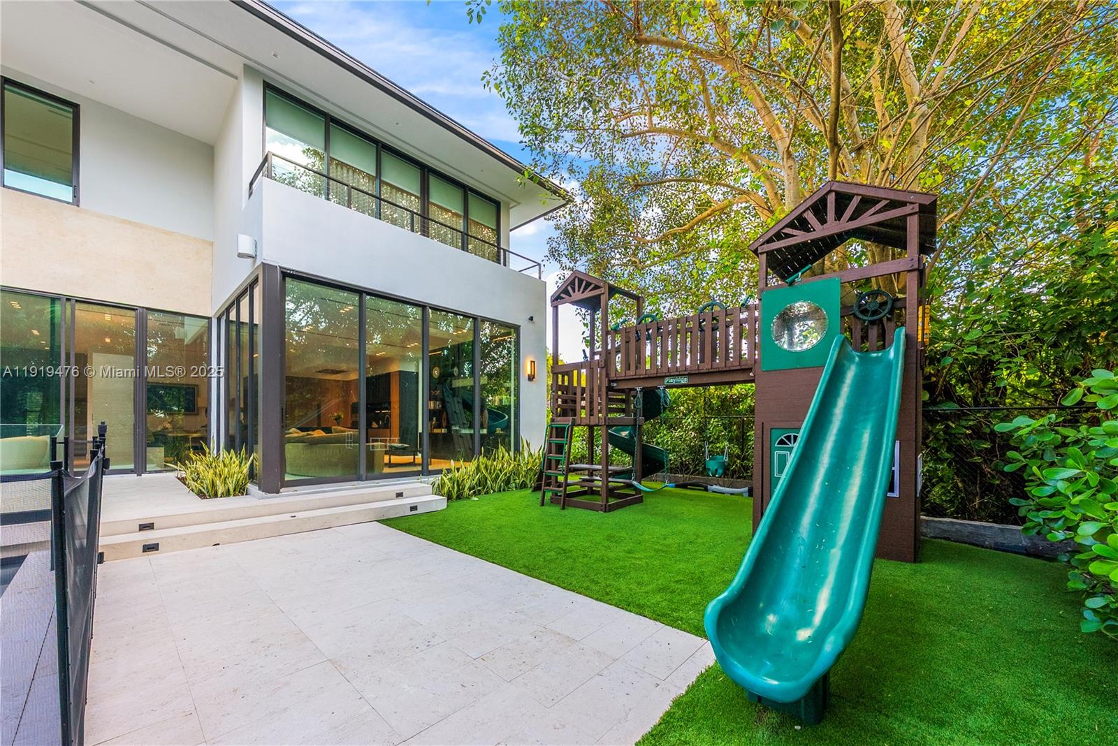 1202 NE 93rd St Miami Shores, FL 33138