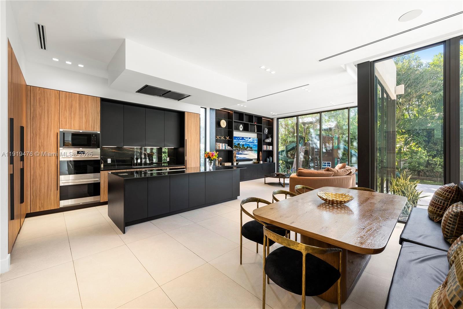 1202 NE 93rd St Miami Shores, FL 33138