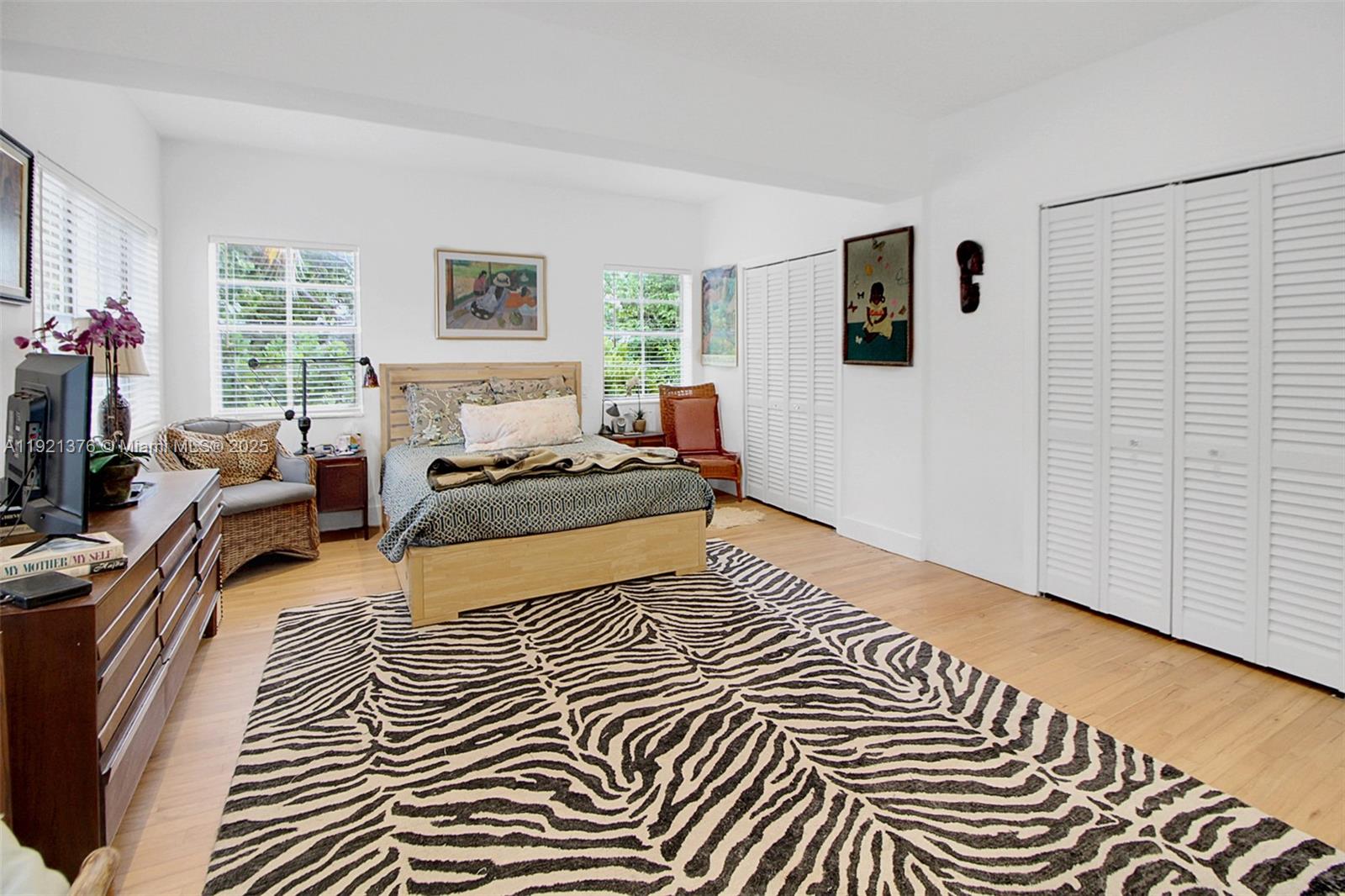 100 SW 30th Rd Miami, FL 33129