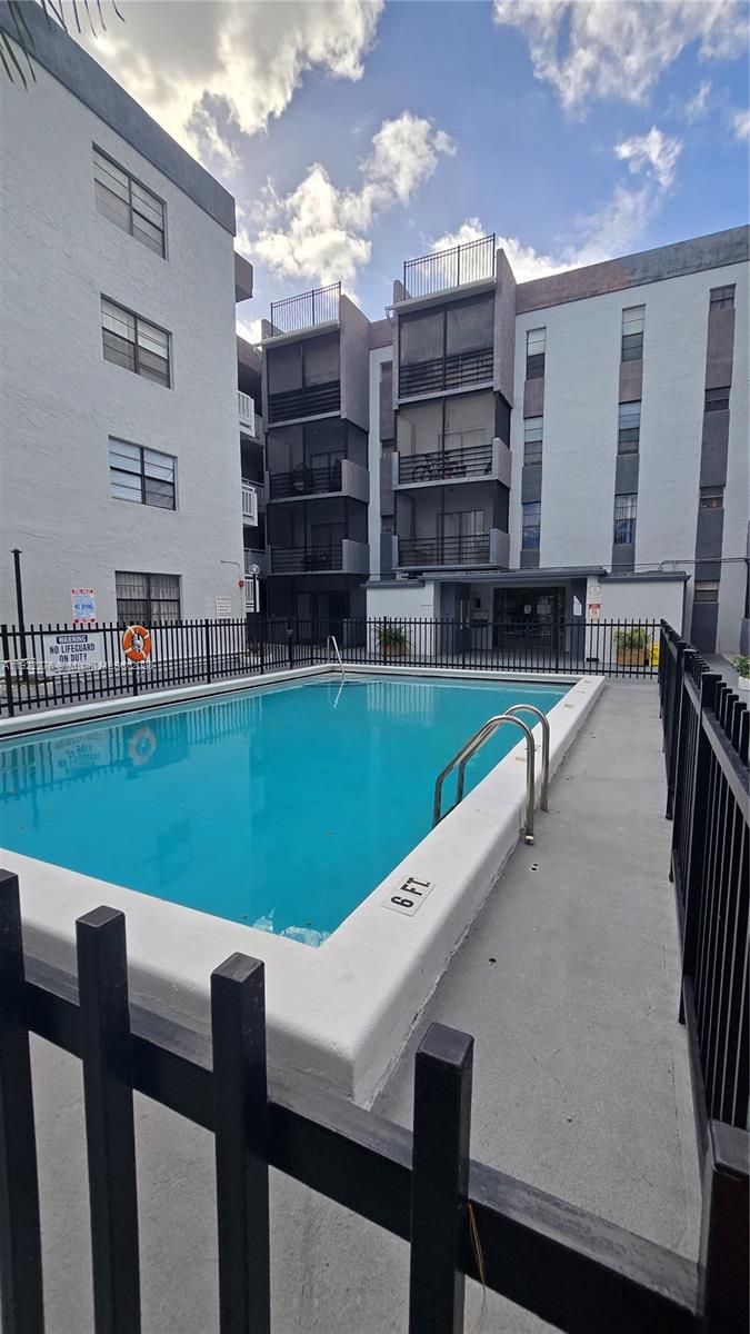 13500 NE 3rd Ct #110