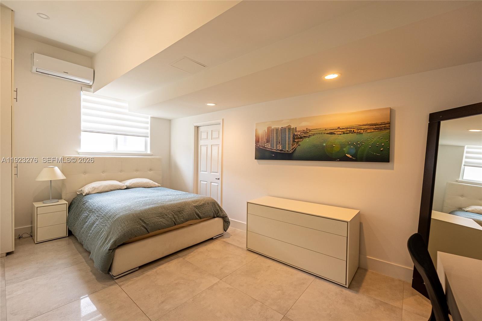 9895 NW 28th Ter Doral, FL 33172