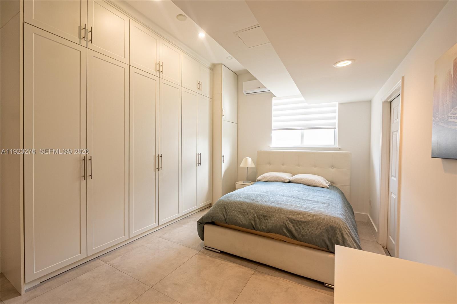 9895 NW 28th Ter Doral, FL 33172