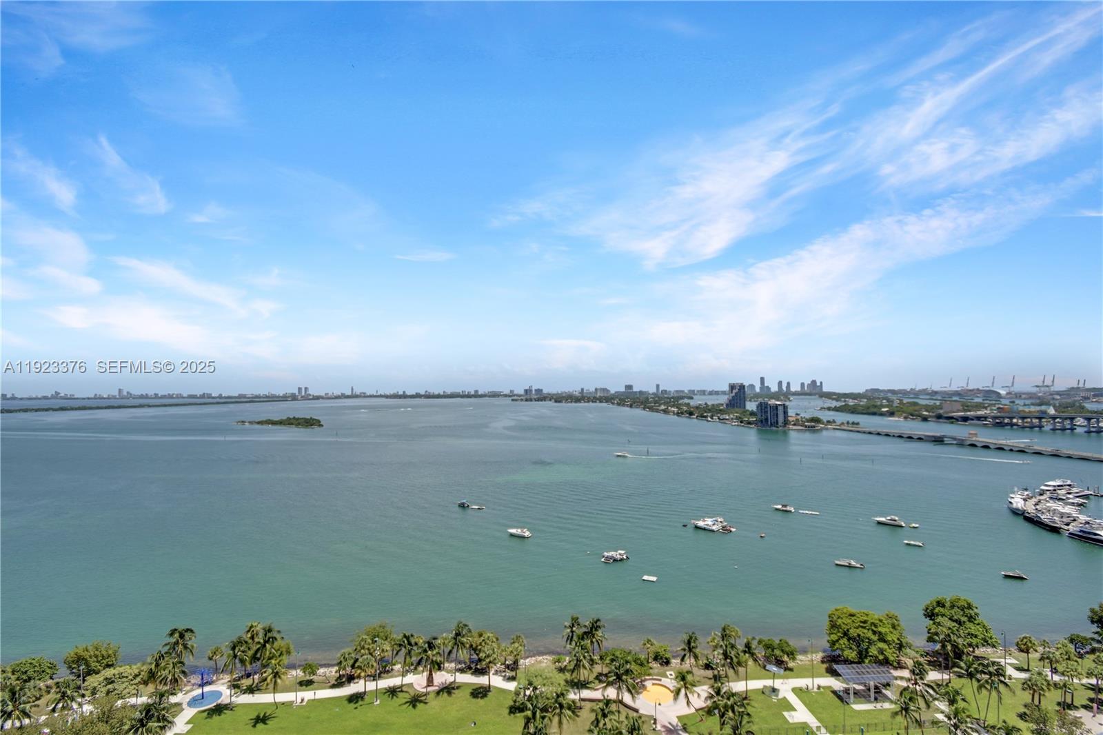 1800 N Bayshore Dr #2201 Miami, FL 33132