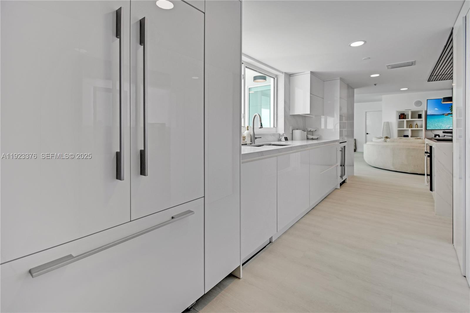 1800 N Bayshore Dr #2201 Miami, FL 33132