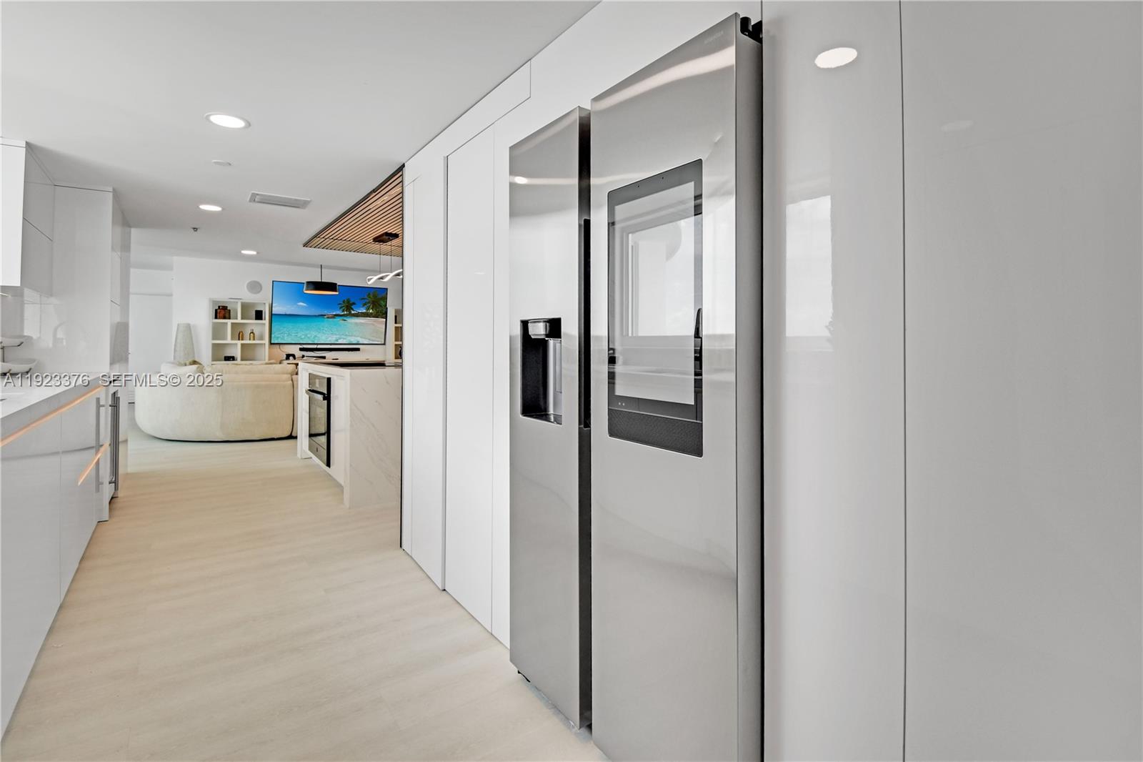 1800 N Bayshore Dr #2201 Miami, FL 33132