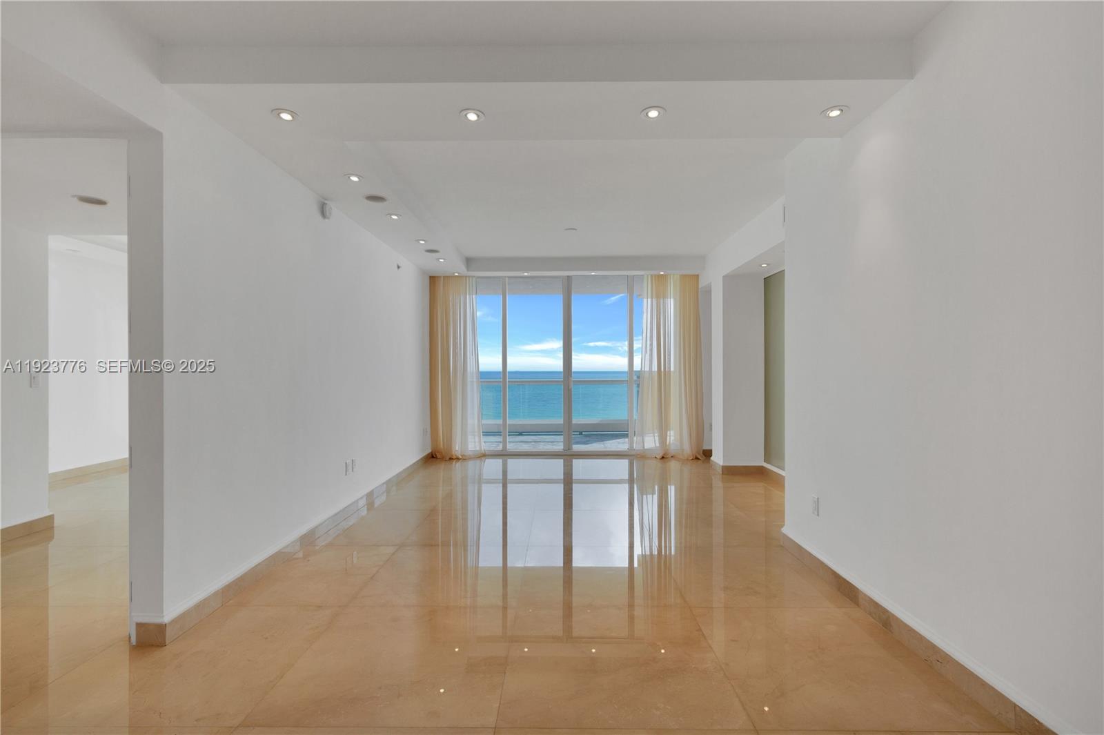 17875 Collins Ave #905 Sunny Isles Beach, FL 33160