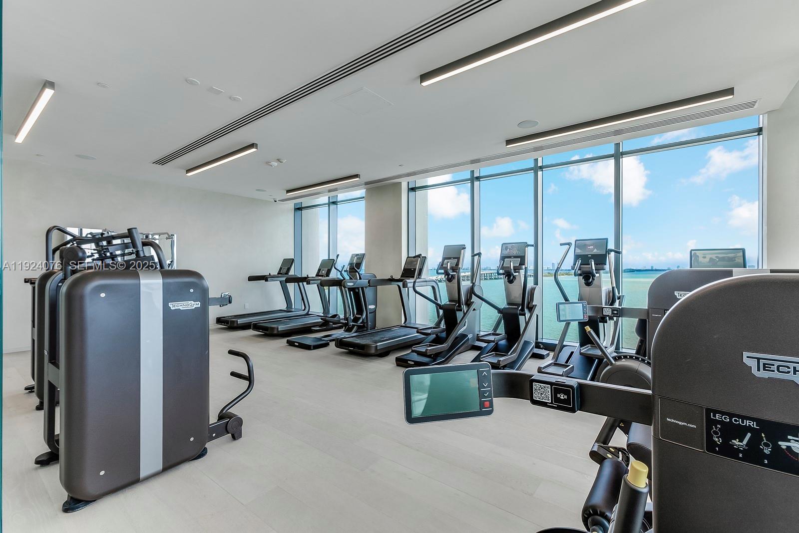 3131 NE 7th Ave #2805 Miami, FL 33137