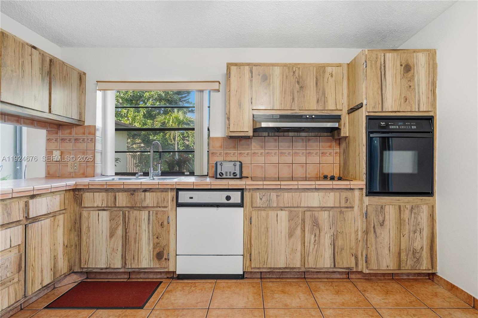 13585 SW 114th Ter Miami, FL 33186