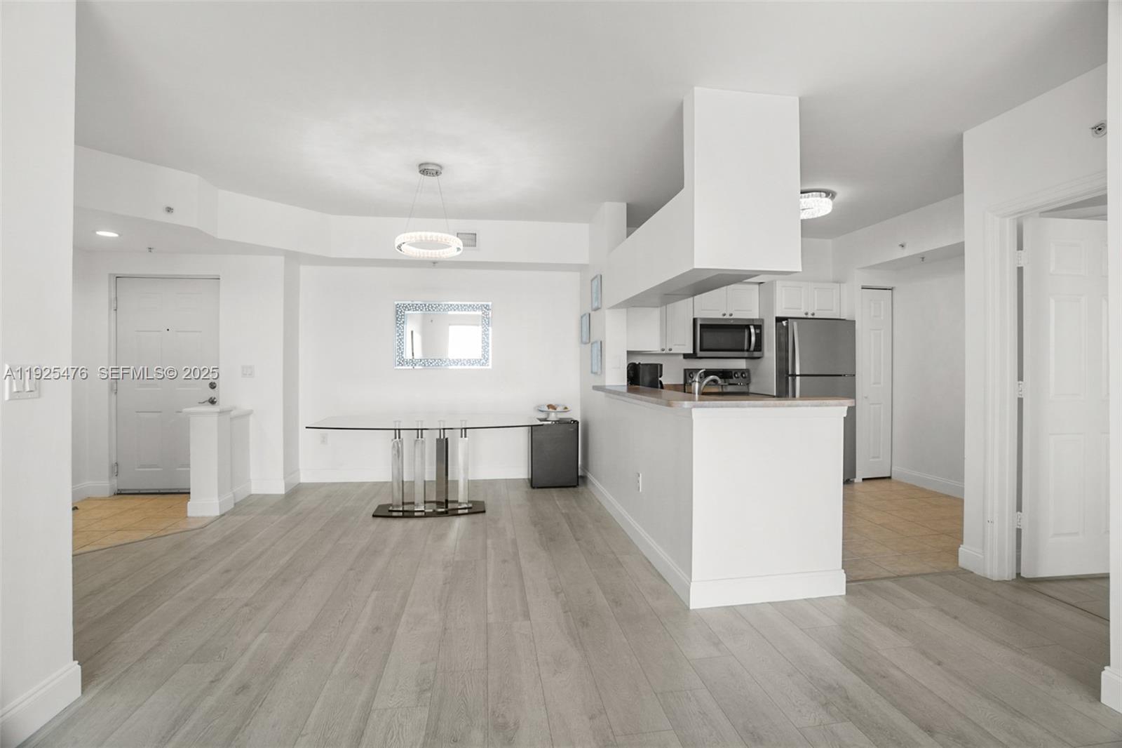 image Porto Bellagio Condo10