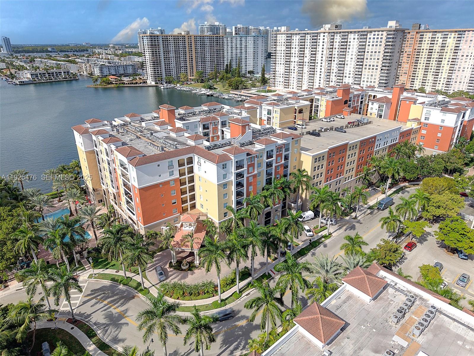 image Porto Bellagio Condo37