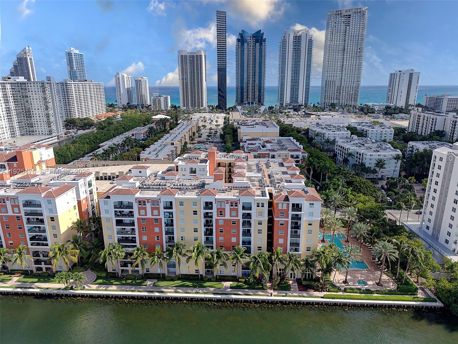 image Porto Bellagio Condo41