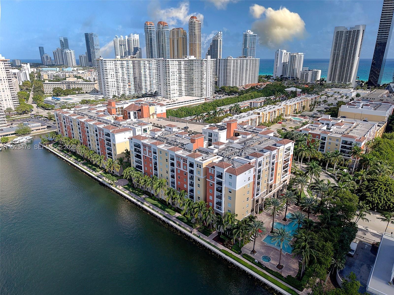 image Porto Bellagio Condo42