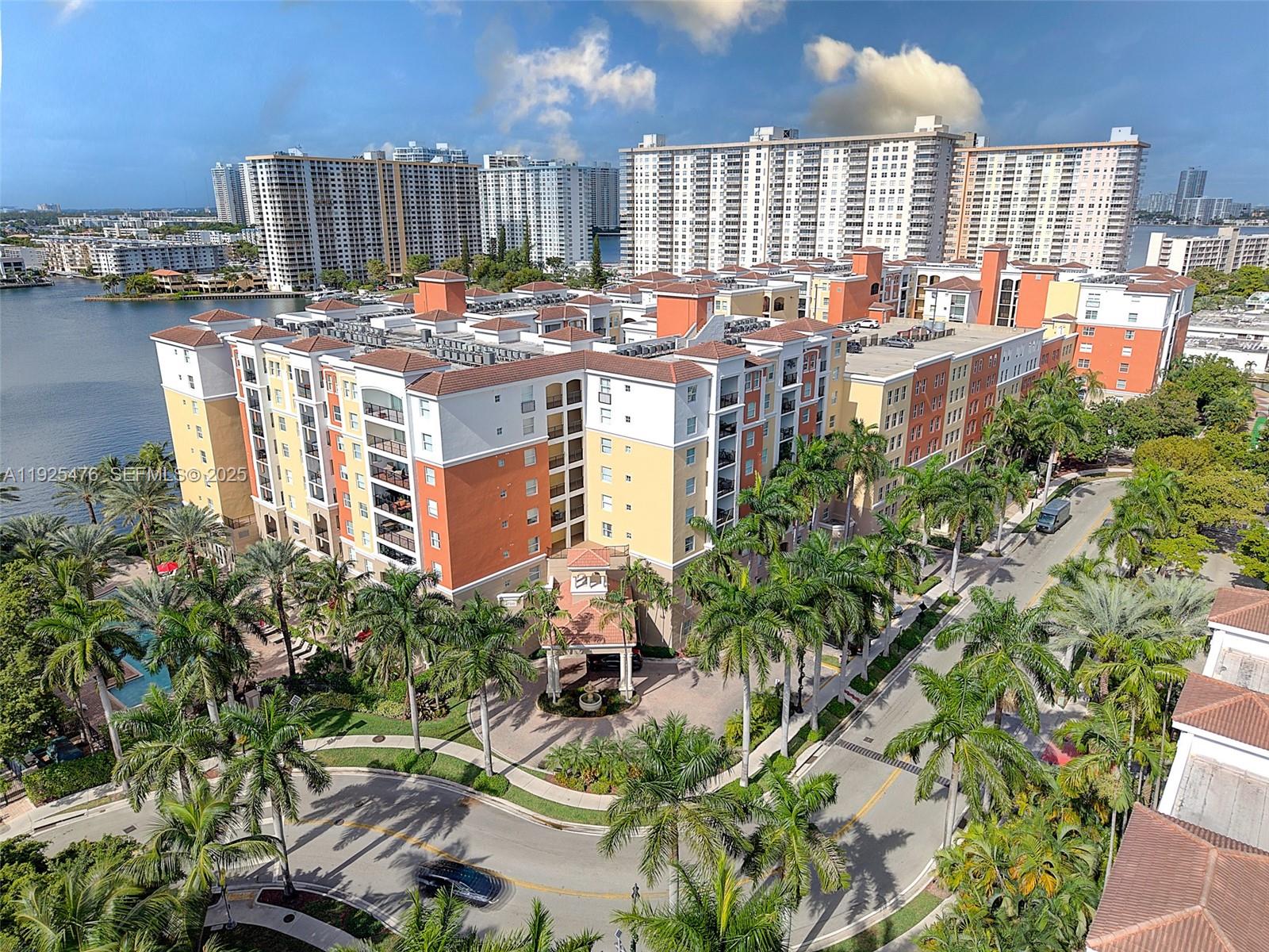 image Porto Bellagio Condo44