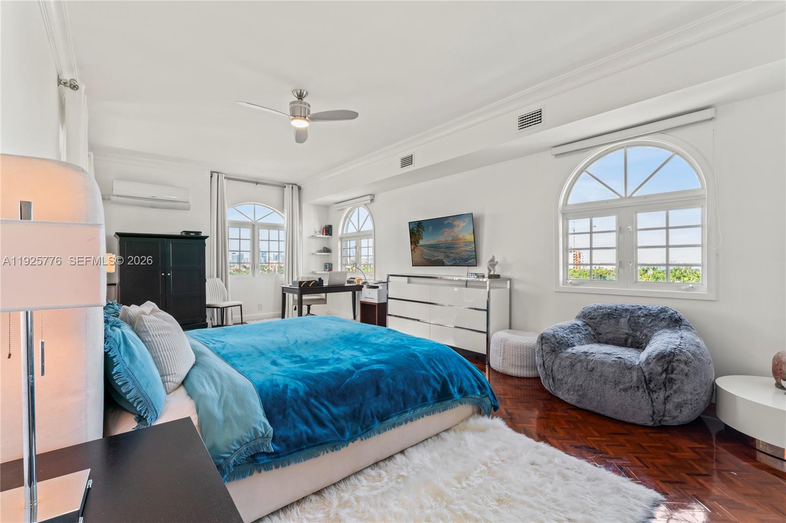 7777 Fisher Is Dr #7777 Miami Beach, FL 33109