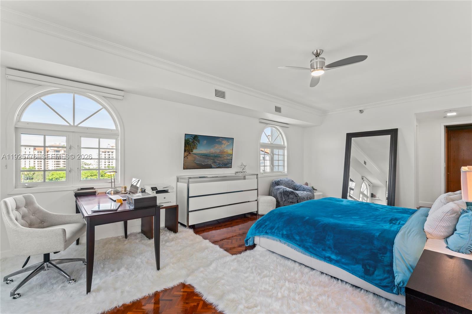 7777 Fisher Is Dr #7777 Miami Beach, FL 33109