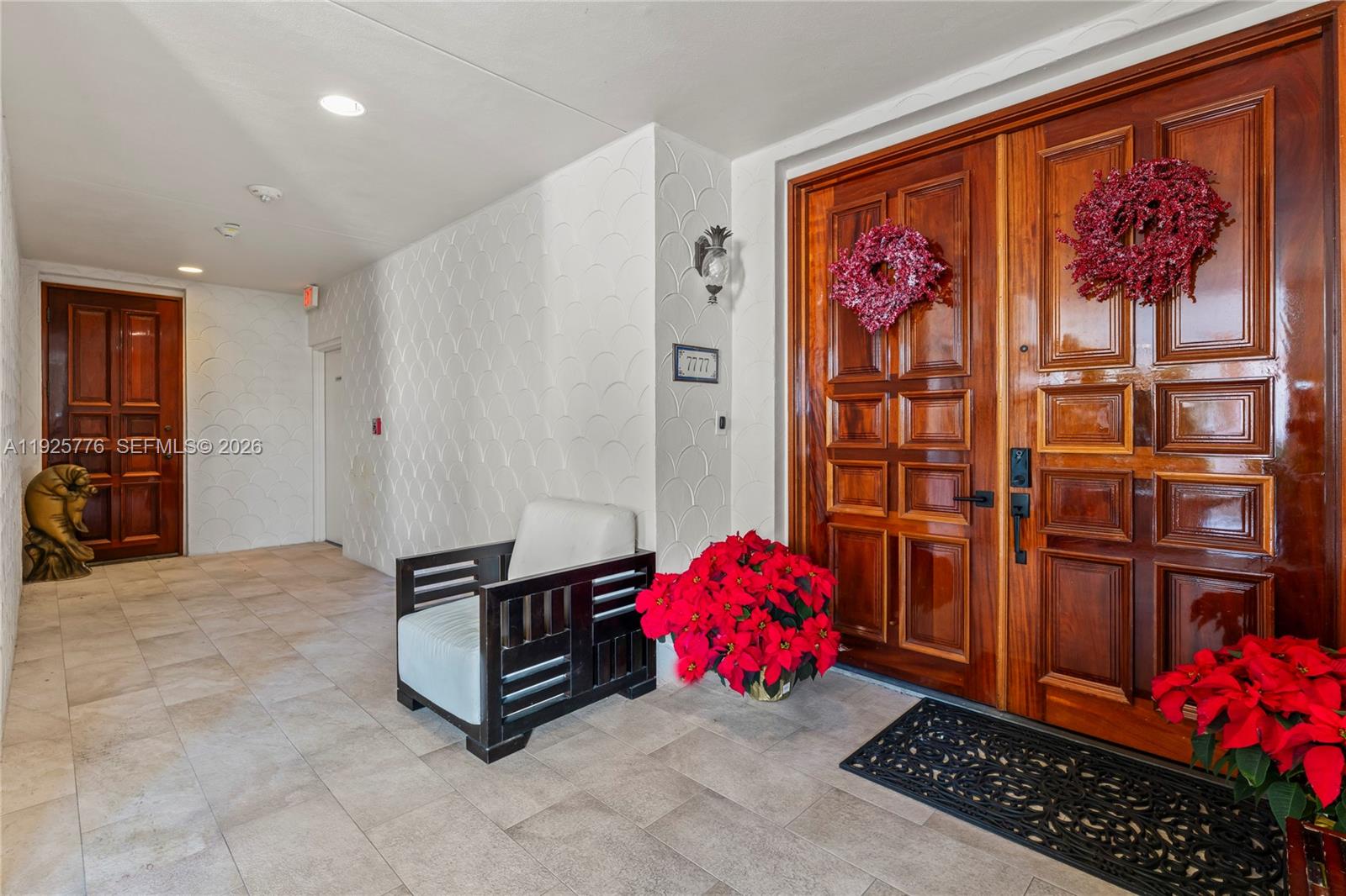 7777 Fisher Is Dr #7777 Miami Beach, FL 33109